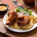 ¿Cómo reconocer un verdadero chicharrón crocante y jugoso?